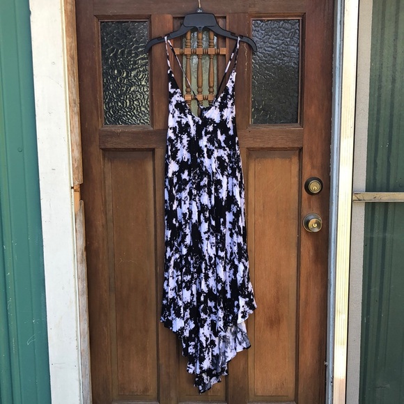 Mustard Seed Dresses & Skirts - Mustard Seed Tie-Dye Maxi Dress